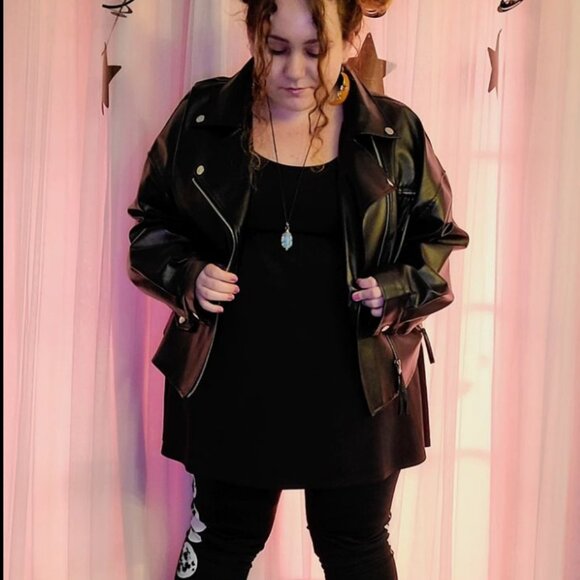 ✨Meet Me✨ - Picture 7 of 7